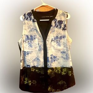 Ivanka Trump Size L light blue top sleeveless chic border  blk w/ yellow roses